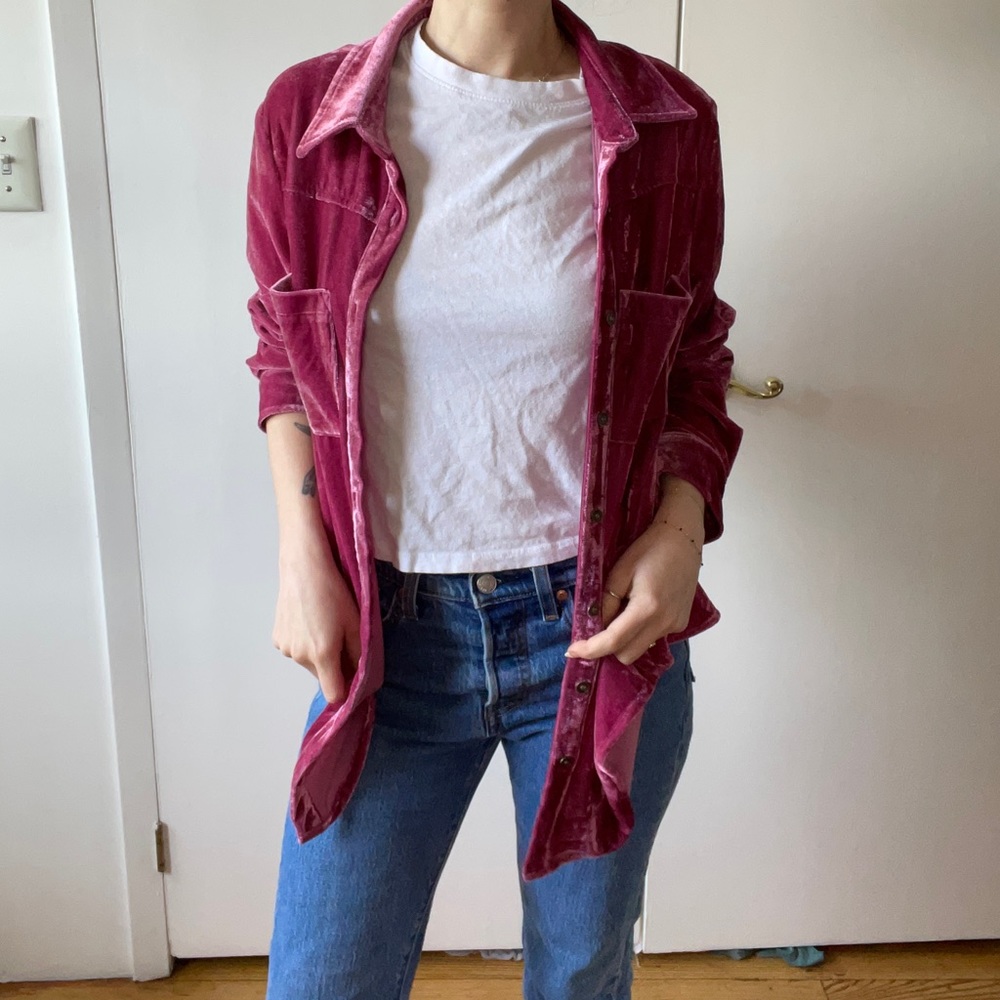Medium plum velour button up